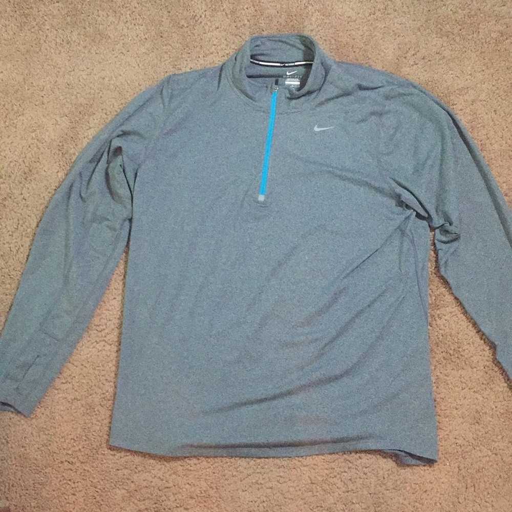 Nike running top